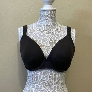 💚 Cacique Black Bra